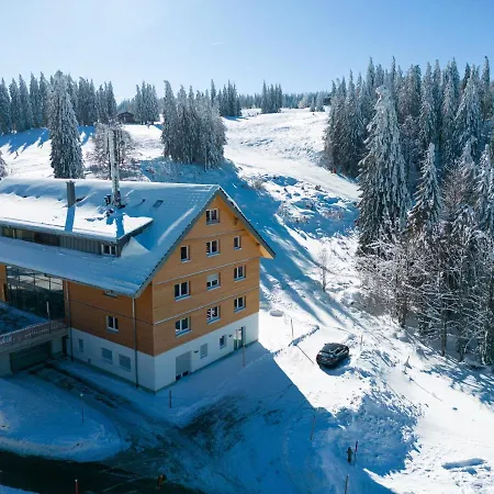 Passhoehe - Familien- Wander- Und Skiurlaub - Hochschwarzwaldcard - Haus Wiesenquelle *
